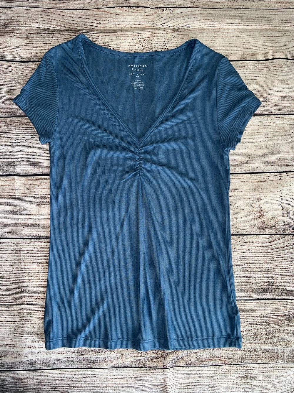 American Eagle Soft & Sexy Rib V neck Top